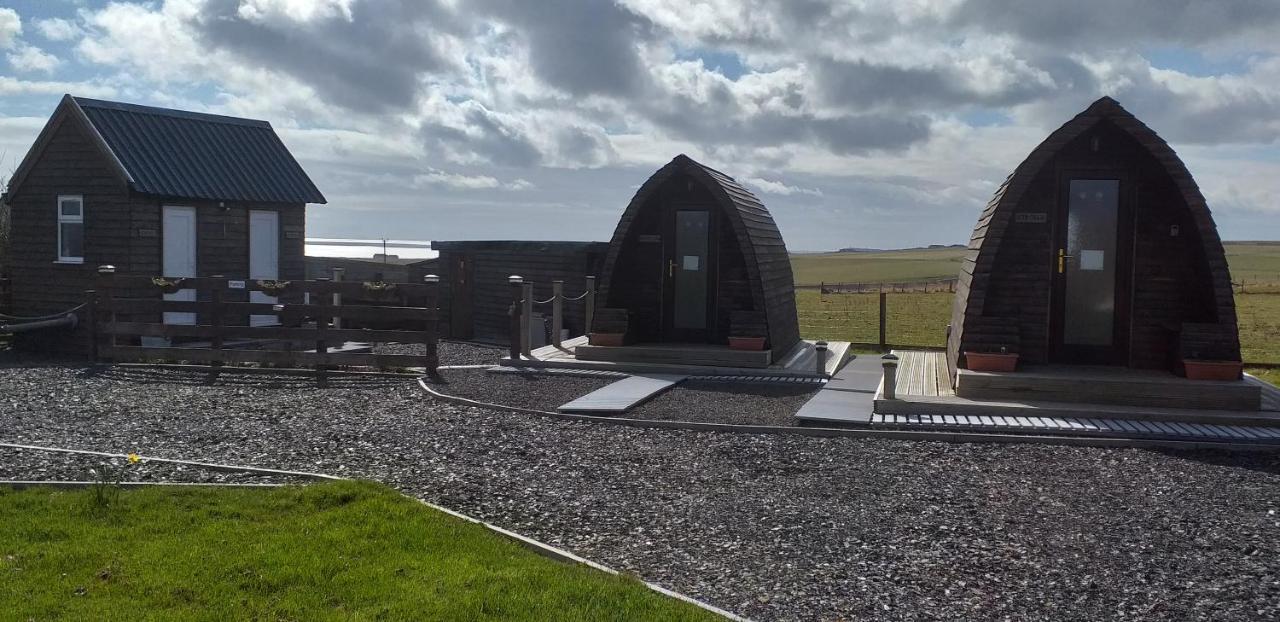 Hillside Camping Pods And Shepherd'S Hut Wick  Kültér fotó
