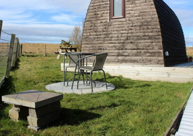 Hillside Camping Pods And Shepherd'S Hut Wick  Kültér fotó