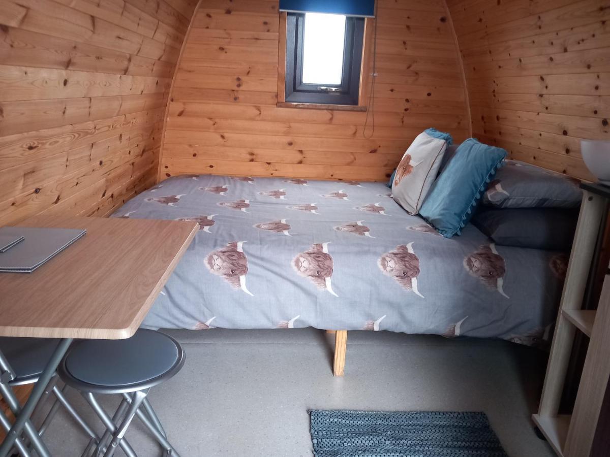 Hillside Camping Pods And Shepherd'S Hut Wick  Szoba fotó